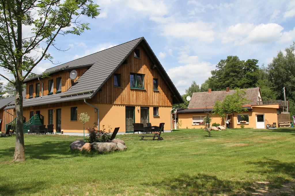 Gasthaus & Pension Am Kurfuerstendamm บวร์ก ภายนอก รูปภาพ